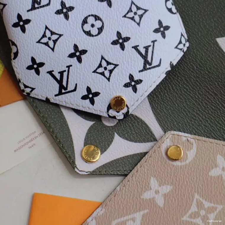 Fashionrep 2212DJ0002 Bag LV 0707